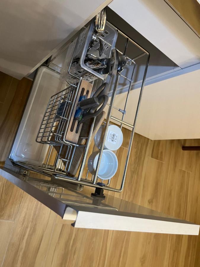 Aesthetic Functional Minimalist Space Sunvida Tower Sv1716 Cebu Luaran gambar